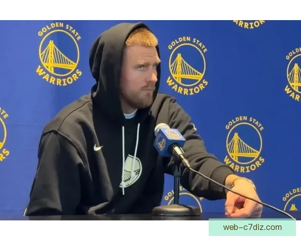 库里缺战绿军波神将首秀战旧主 库里缺战绿军波神将首秀战旧主