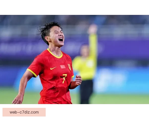 中国女足半场错失良机小组头名受挑战 中国女足半场错失良机小组头名受挑战